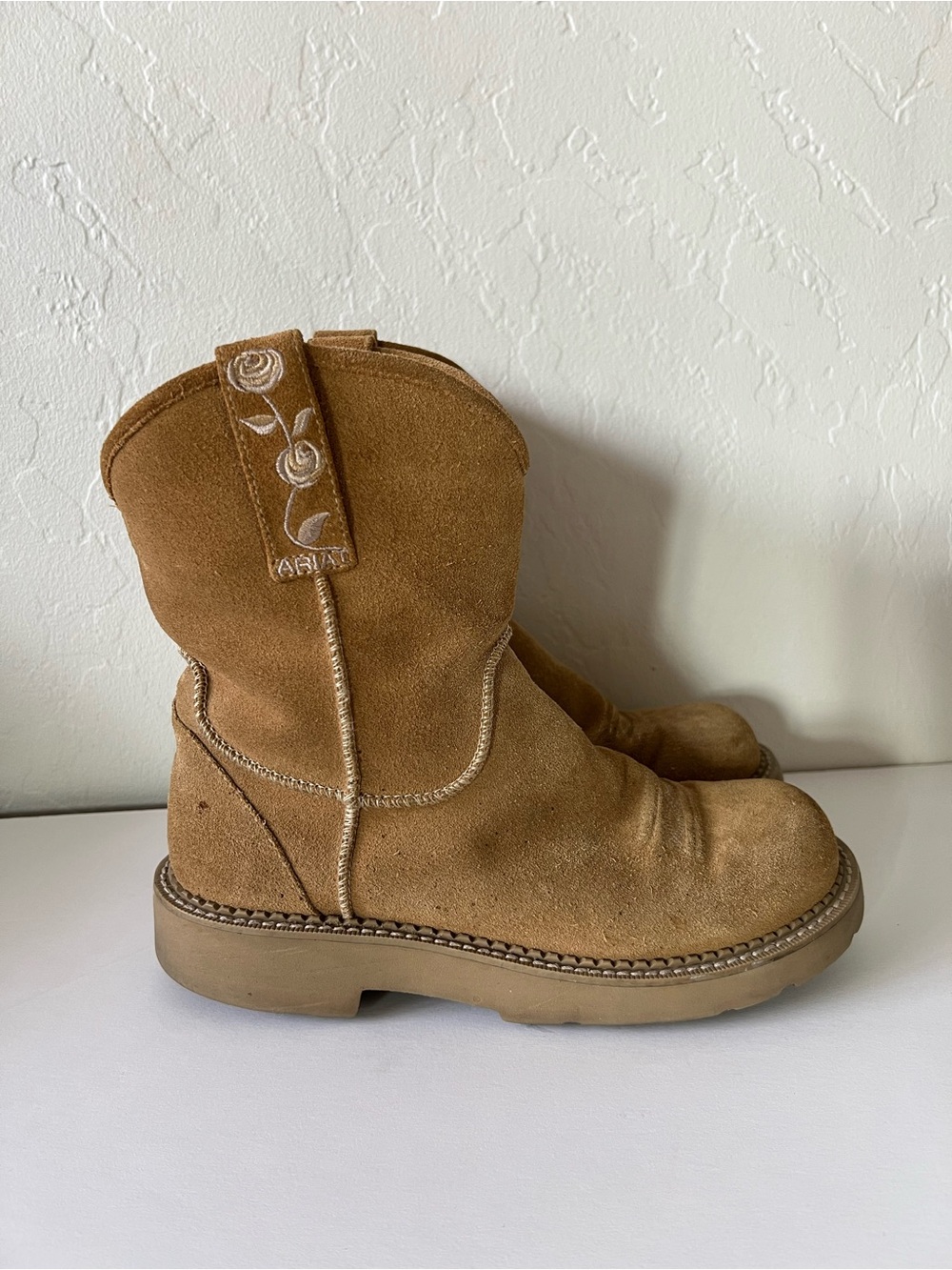 Ariat Fatbaby Cozy Western Boots Suede Sherpa Lining Size 8
